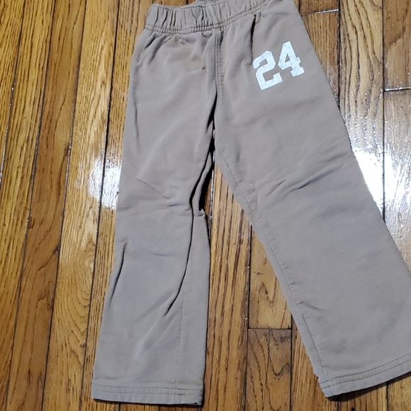 2 tan boys pants - Picture 2 of 3